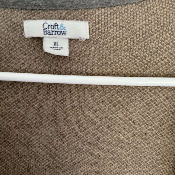 Cardigan - Picture 5 of 6